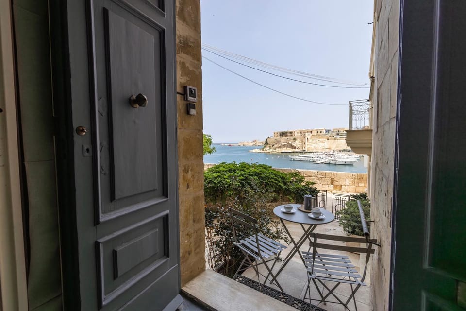 Property building, Day, Natural landscape, View (from property/room), Sea view