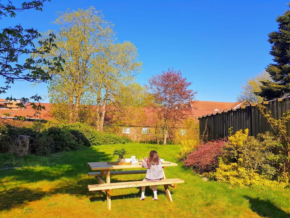 5min walk to LEGO House - two bedrooms on Loft floor with Balcony * with garden Apartment in Billund