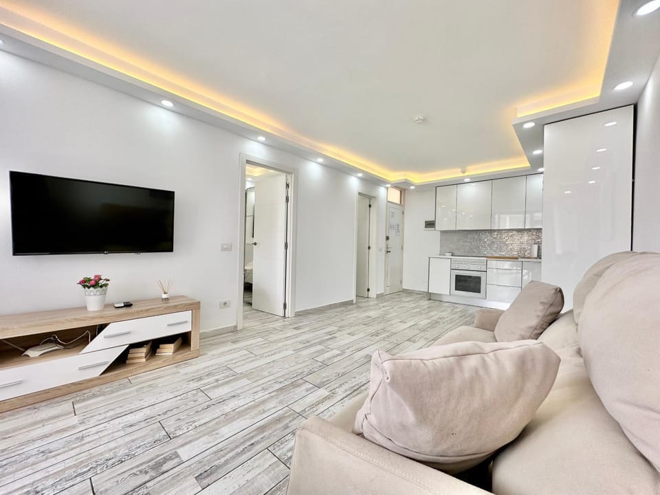 TV and multimedia, Living room, kitchen