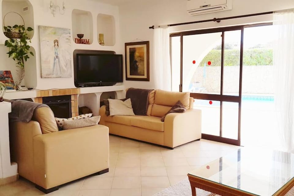 Villa Mirasol - Relaxed Private Villa Villa in Guia