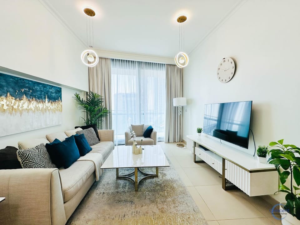 Property building, TV and multimedia, Living room, Seating area