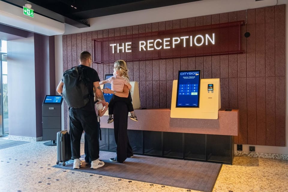 Lobby or reception, Guests