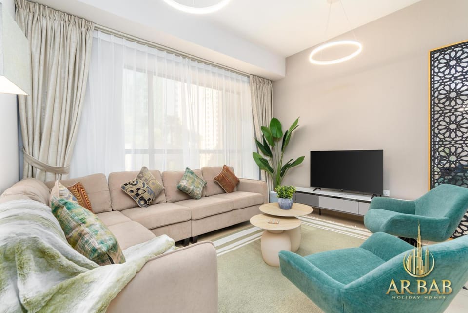 TV and multimedia, Living room, Decorative detail, Seating area, Area and facilities, furniture