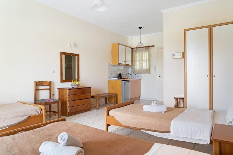 Property building, Living room, Bedroom
