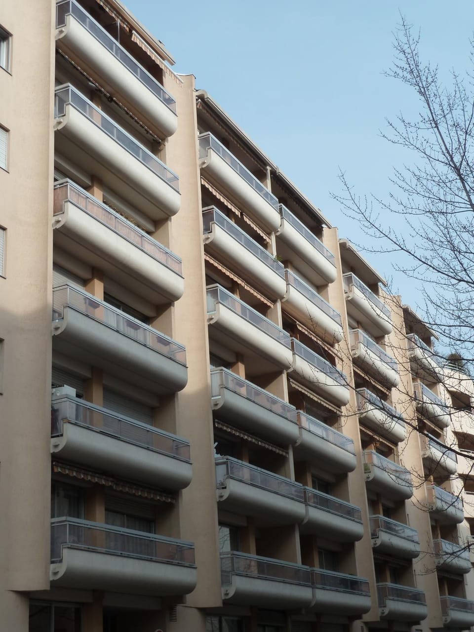 Property building, Facade/entrance