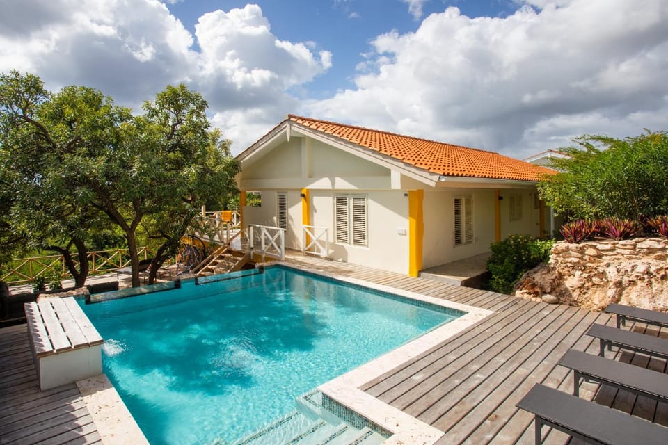 Property building, Pool view, Swimming pool