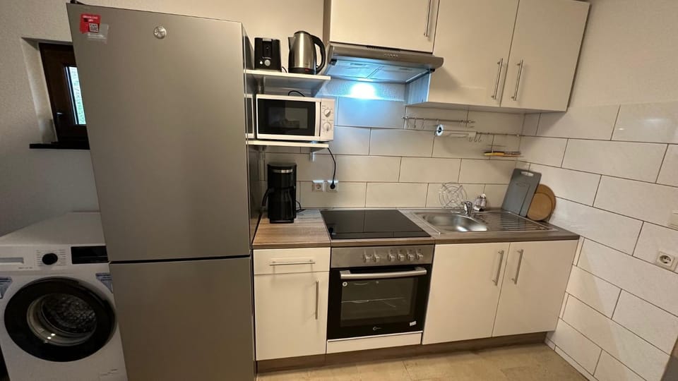 Kitchen or kitchenette, minibar, pet friendly, stove, toaster, washing machine