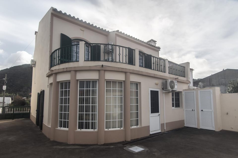 Balcony/Terrace, Parking