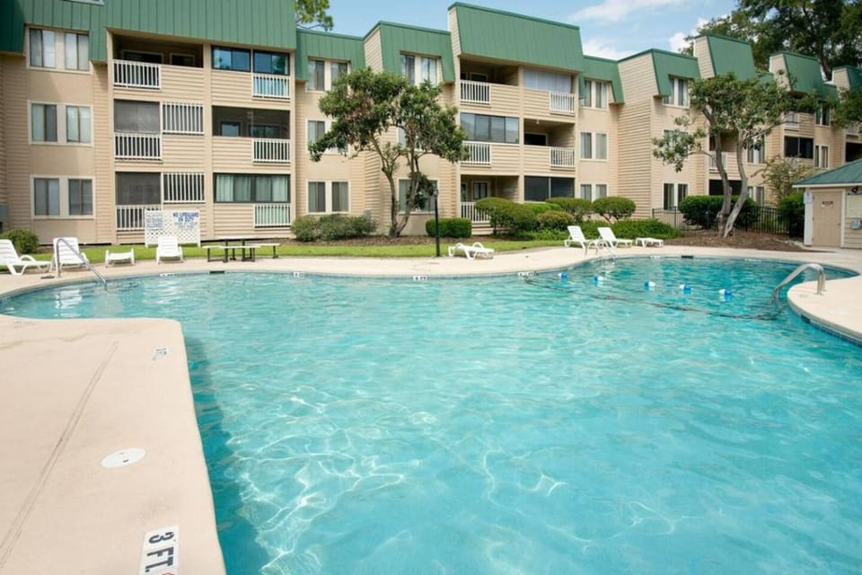 Seaside Bliss Awaits Your Dream Beach Getaway! House in Hilton Head Island
