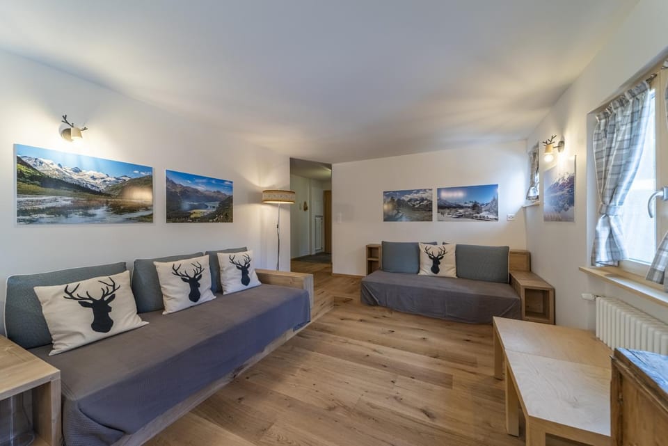 Chesa Al Munt One Bedroom - Celerina Apartment in Saint Moritz