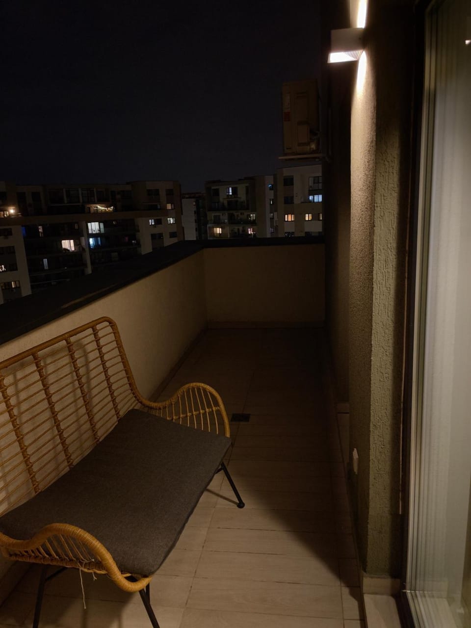 Night, View (from property/room), Balcony/Terrace, Seating area