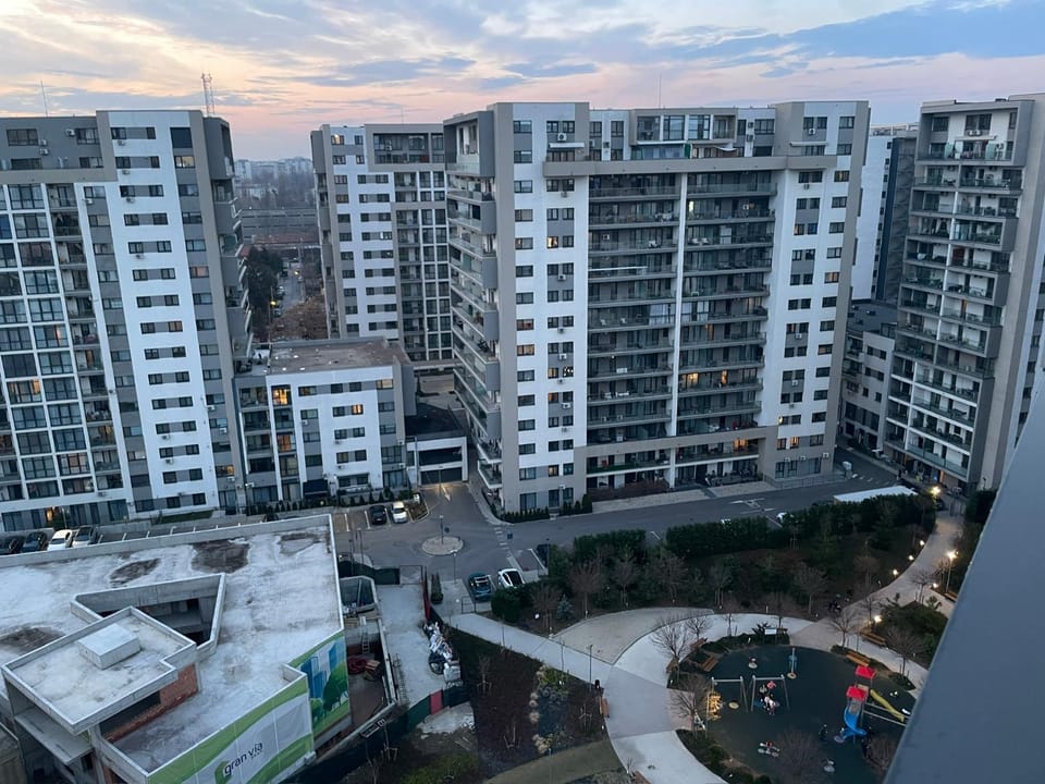 Neighbourhood, City view, Location