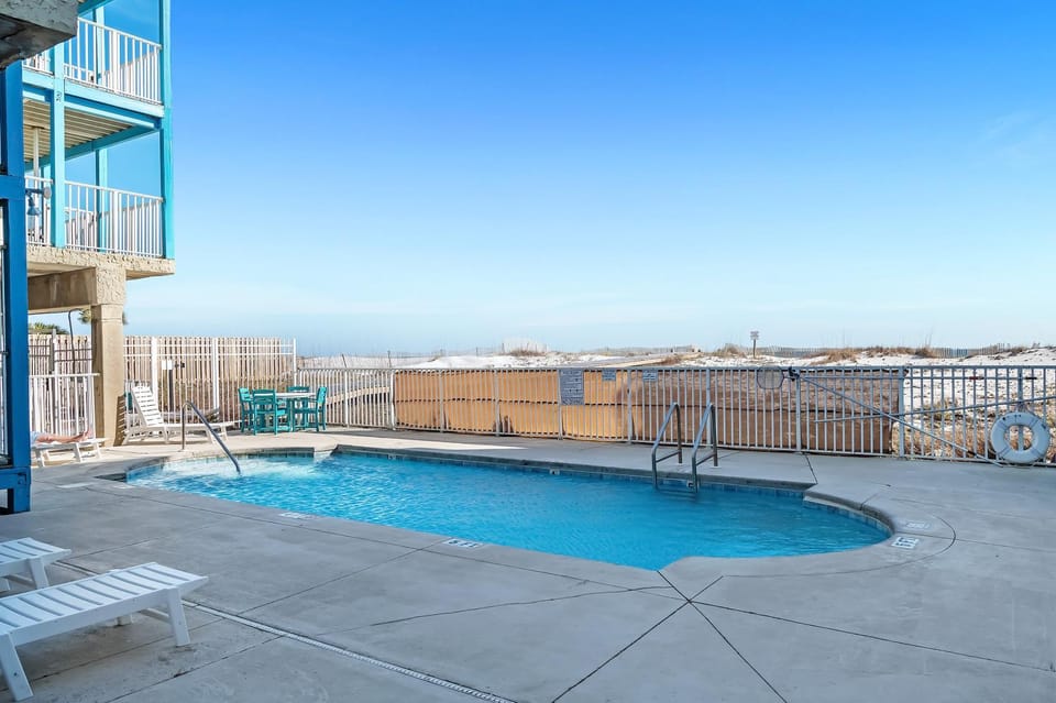 Sundial Unit D1 House in West Beach