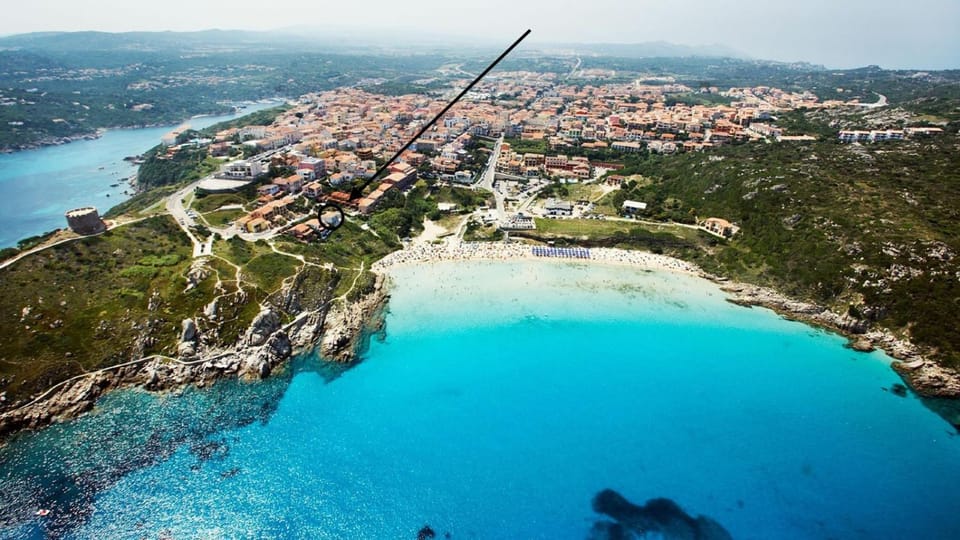 Day, Bird's eye view, Beach, Sea view, Location