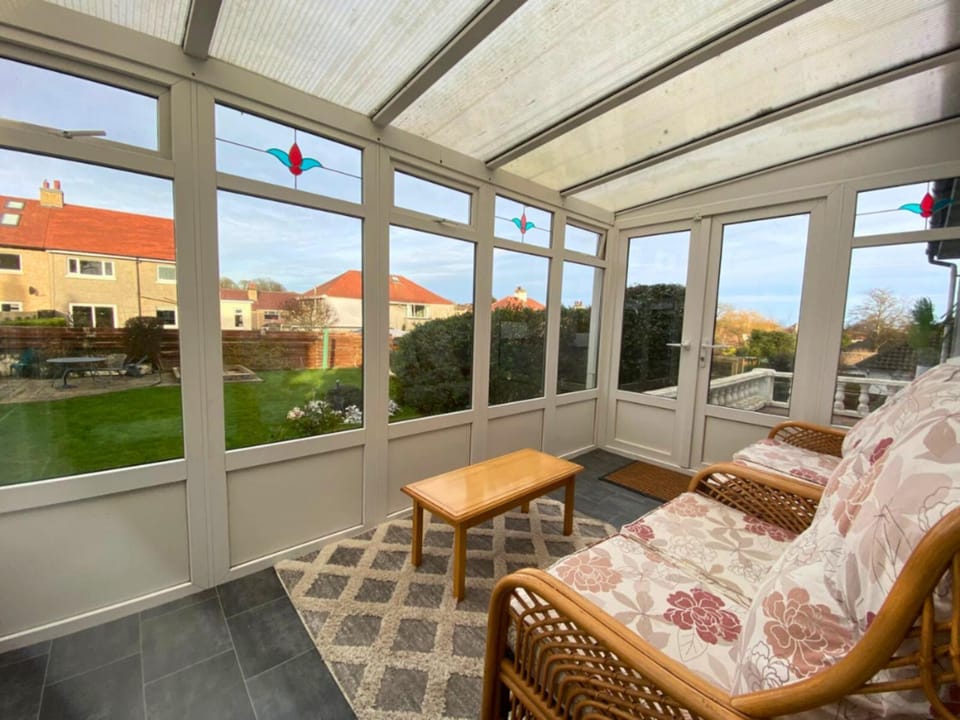 17 The Park House in Douglas