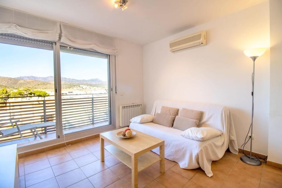 Port de Llançà 44 Apartamento moderno con terraza Apartment in Alt Empordà