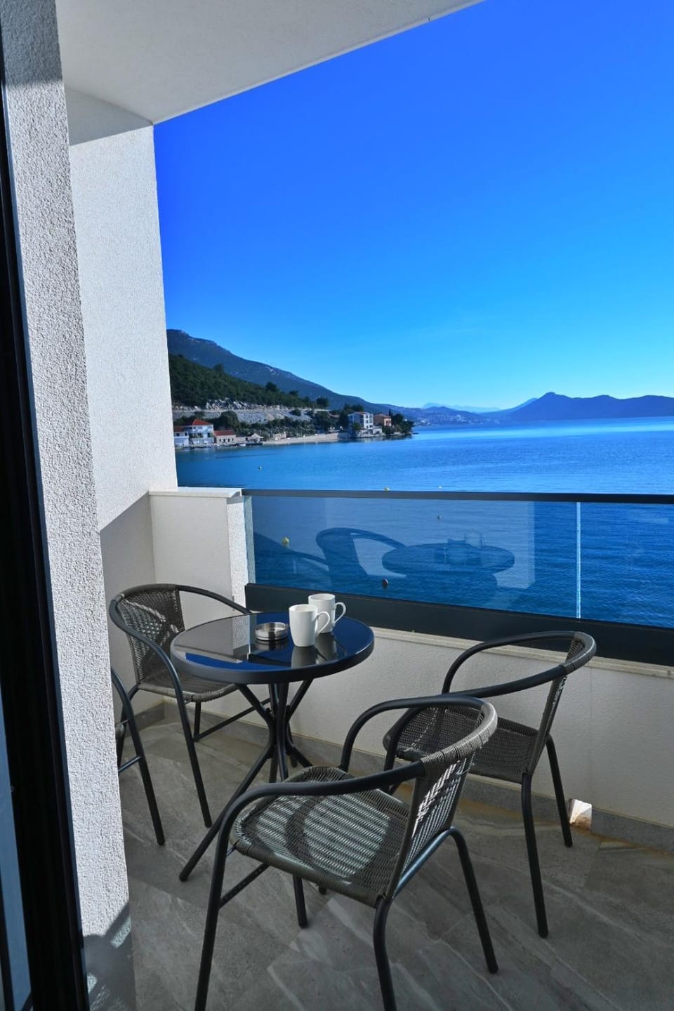 Natural landscape, View (from property/room), Balcony/Terrace, Mountain view, Sea view