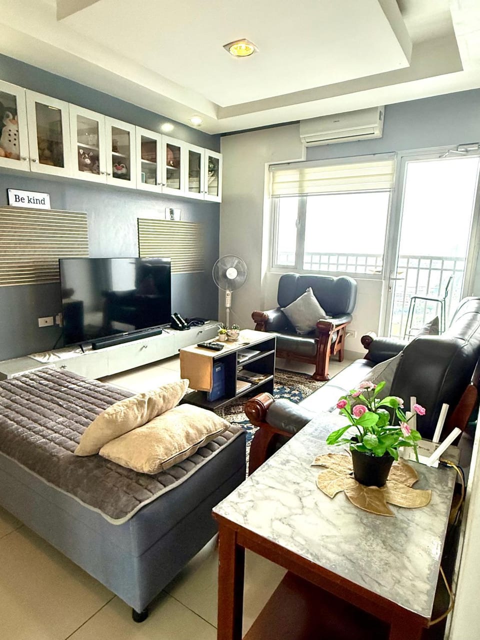 2 Bedroom Condo SMDC Breeze Residences Apartment in Pasay