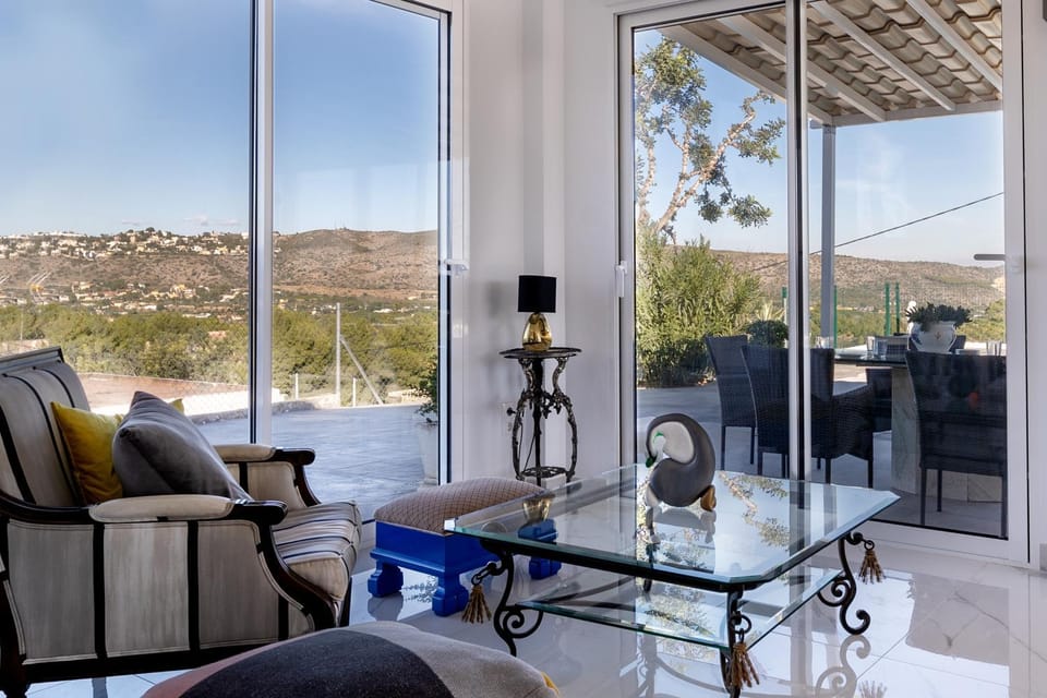 View (from property/room), Seating area, Mountain view
