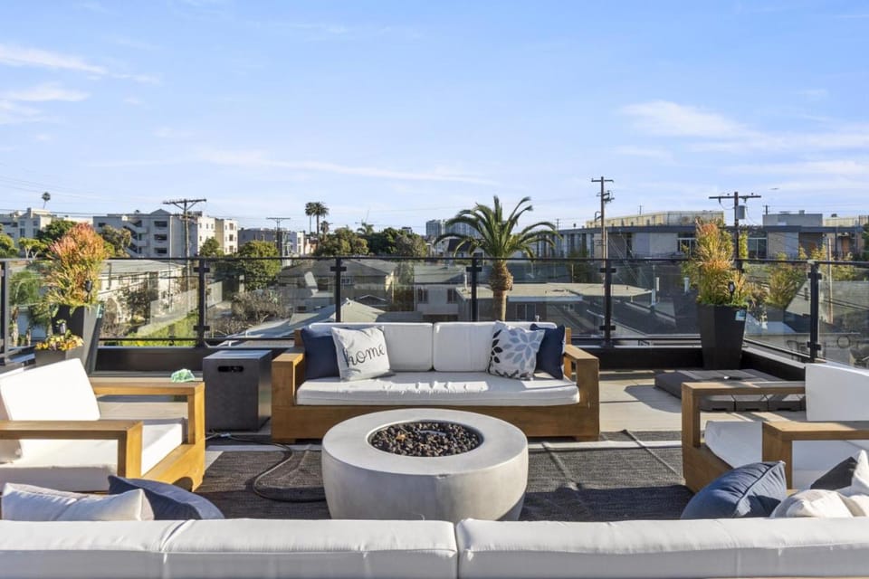 The Penmar Retreat - Luxurious resort-style oasis House in Mar Vista