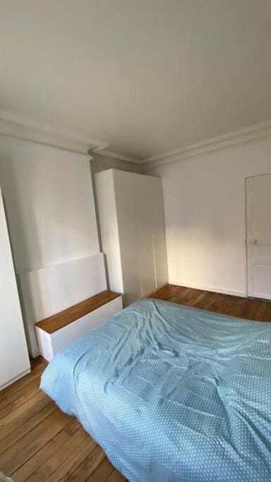 Appartement cosy proche Montmartre Apartment in Paris
