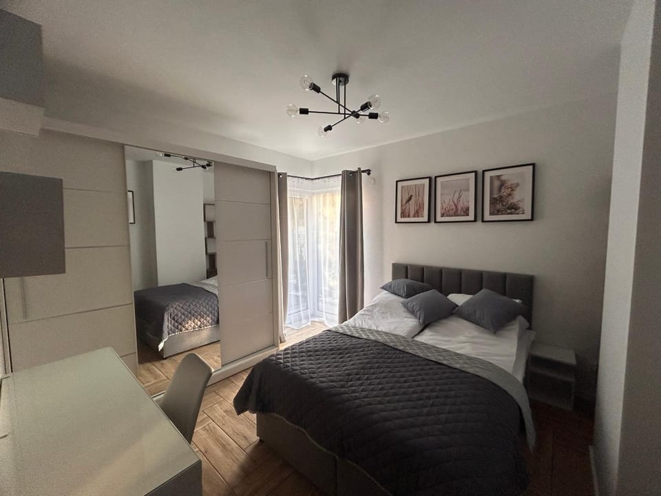 Bed, Photo of the whole room, Bedroom, furniture, wardrobe