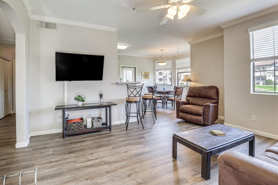 First-Floor Condo w/ Pool Access in Mesa! House in Gilbert
