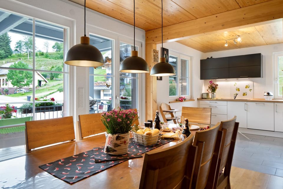 Property building, Kitchen or kitchenette, Living room