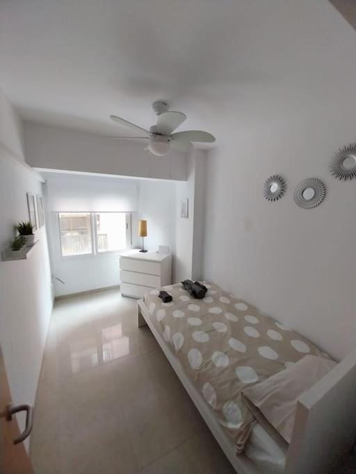 Veguita 2: piso renovado a 3 min de la playa Apartment in Almería
