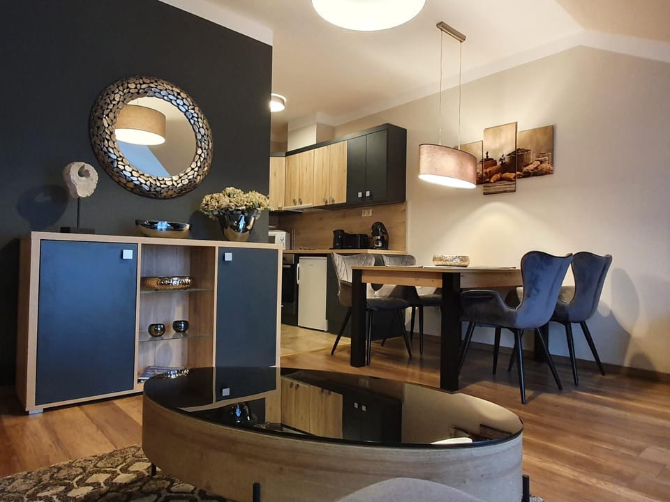 Birdland Panorama Apartman Apartment in Hungary