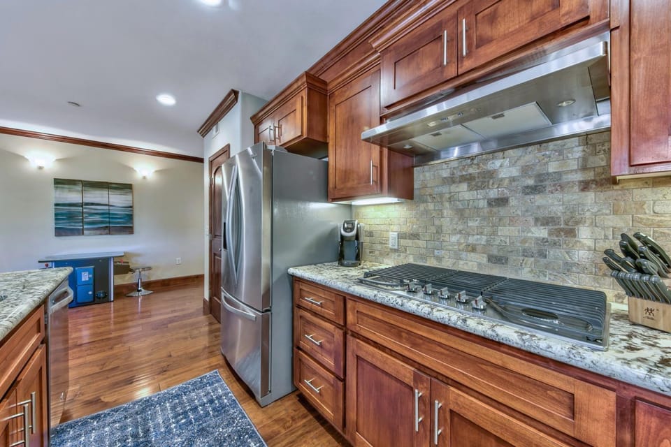 Day, Kitchen or kitchenette, furniture, kitchen
