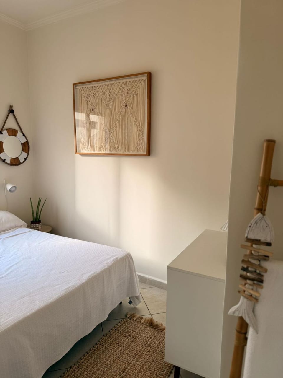 Apartamento de frente para o mar na Pitangueiras Apartment in State of São Paulo
