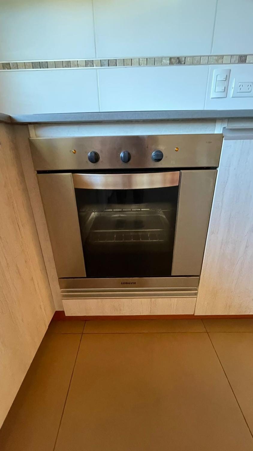 Kitchen or kitchenette, pet friendly