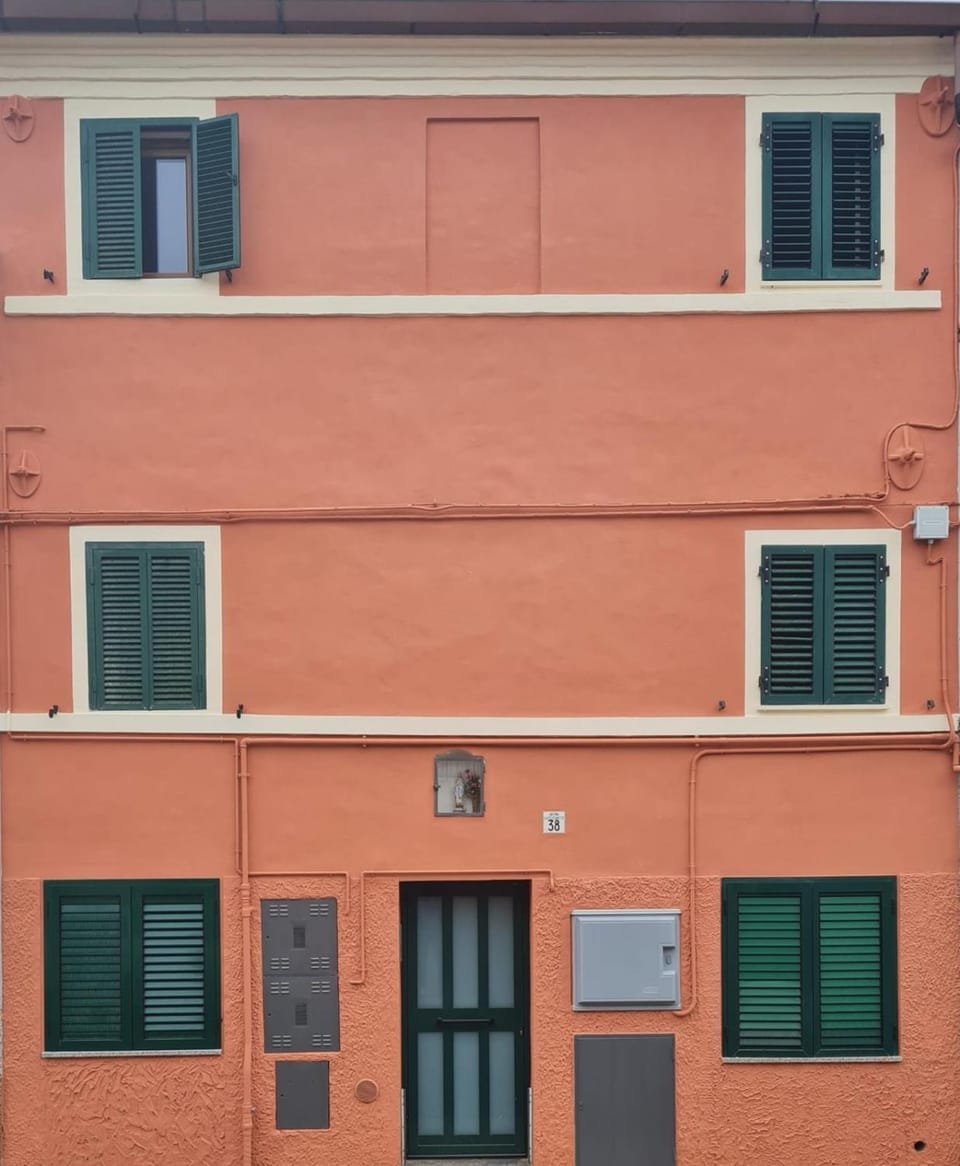 La Via del Castello Apartment in Marche
