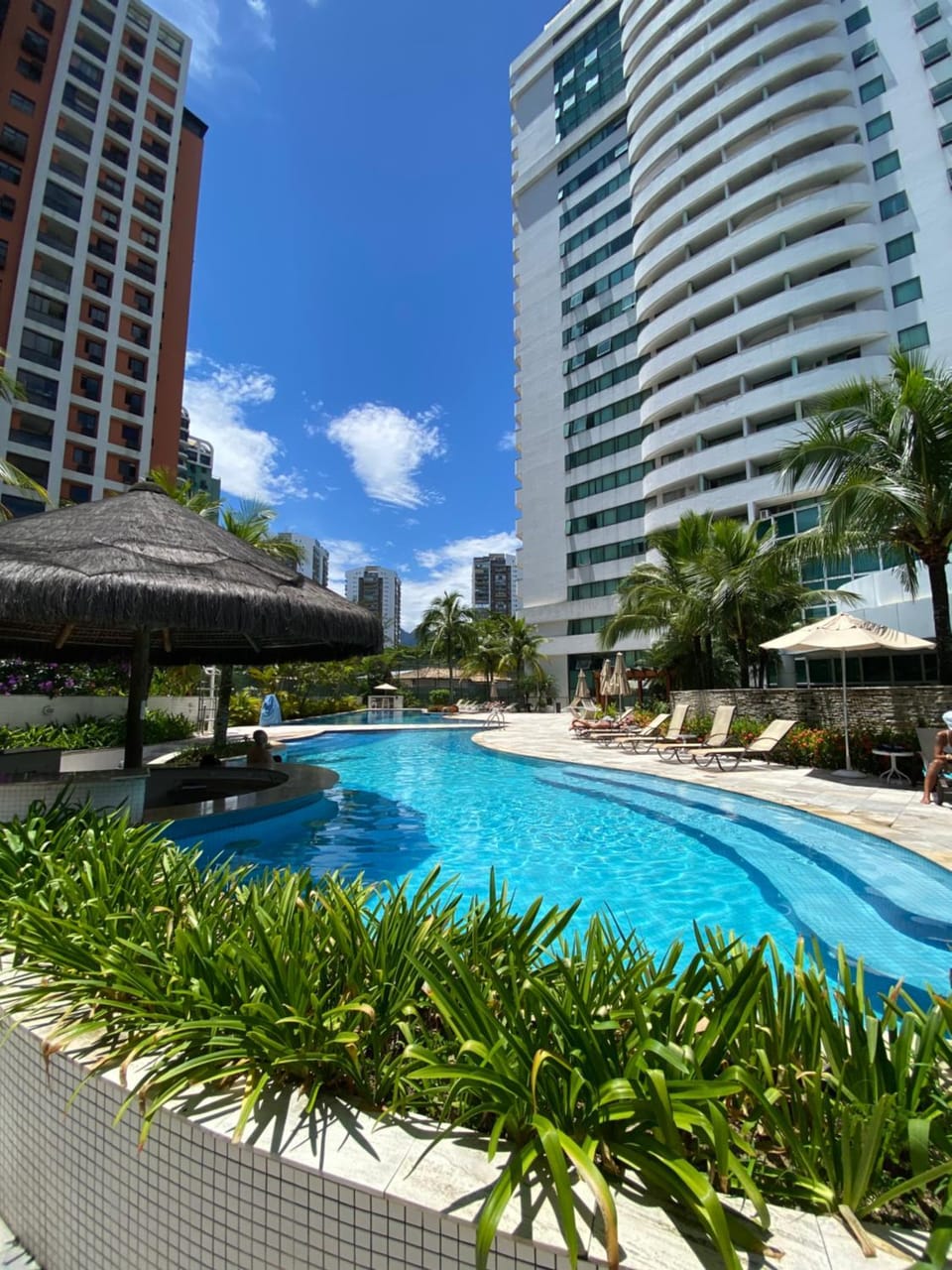 Property building, Pool view, Swimming pool, Swimming pool, sunbed