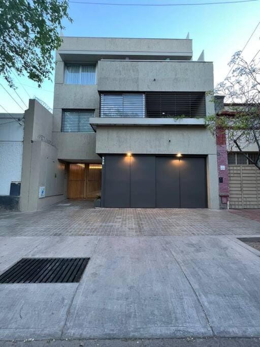 Dto excelente ubicación Capital Mza 2 1 Apartment in Mendoza
