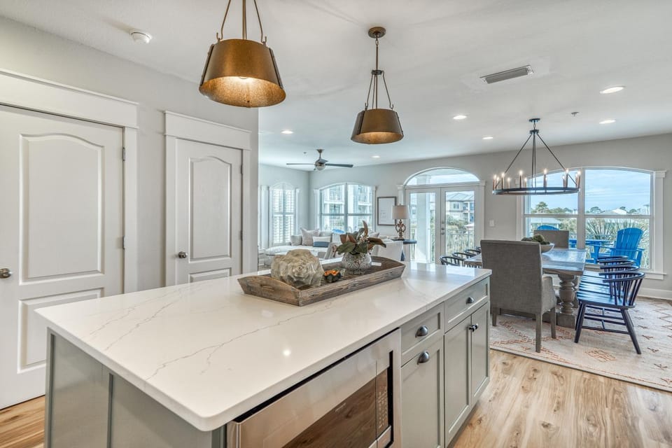 Kitchen or kitchenette, kitchen
