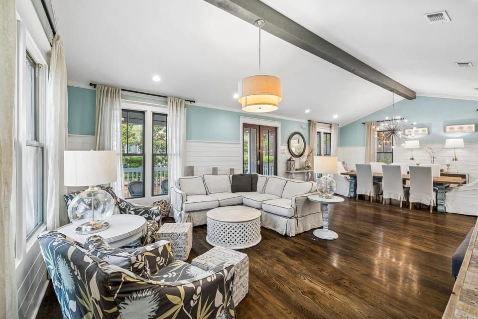 Living room, Family