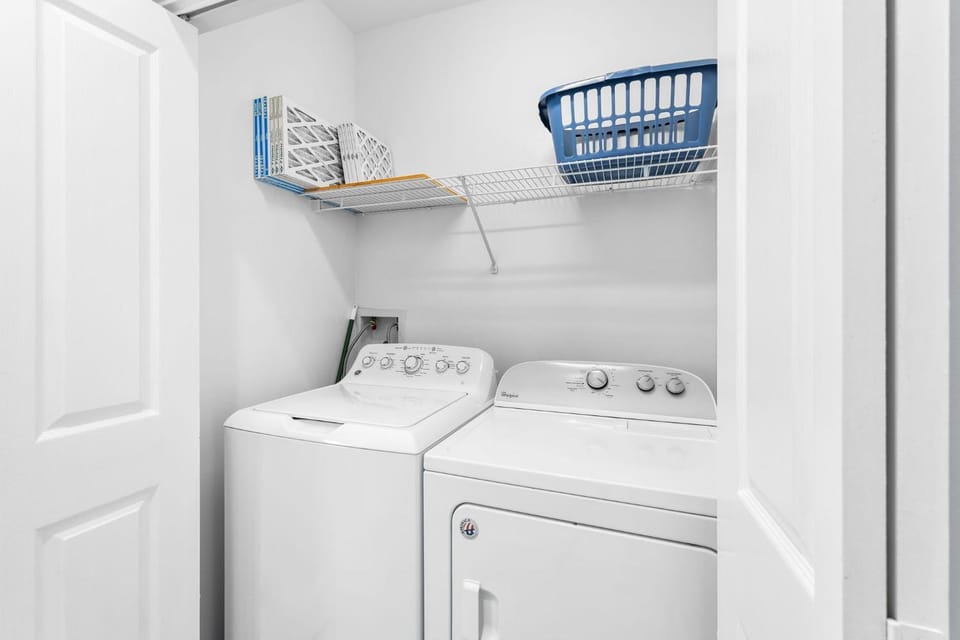 laundry, washing machine, dryer