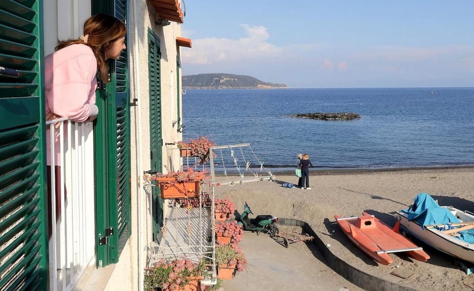 Day, People, Natural landscape, Beach, Sea view
