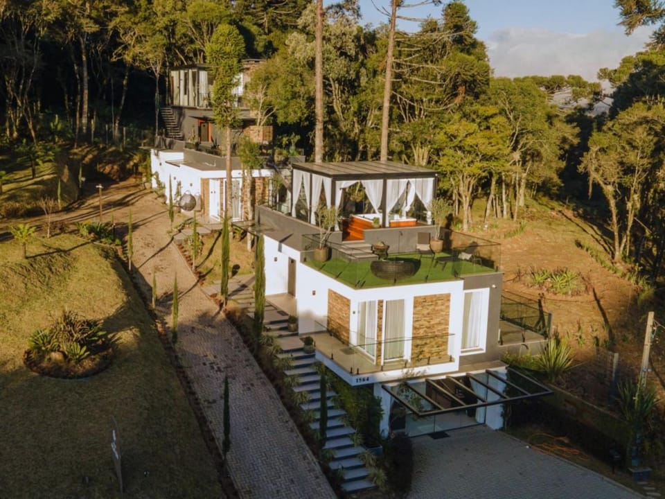 Property building, Garden view