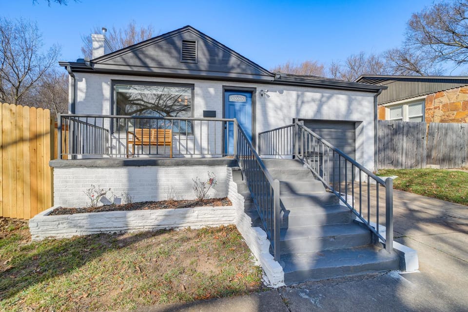 Lovely Tulsa Vacation Rental ~ 3 Mi to Downtown! House in Tulsa
