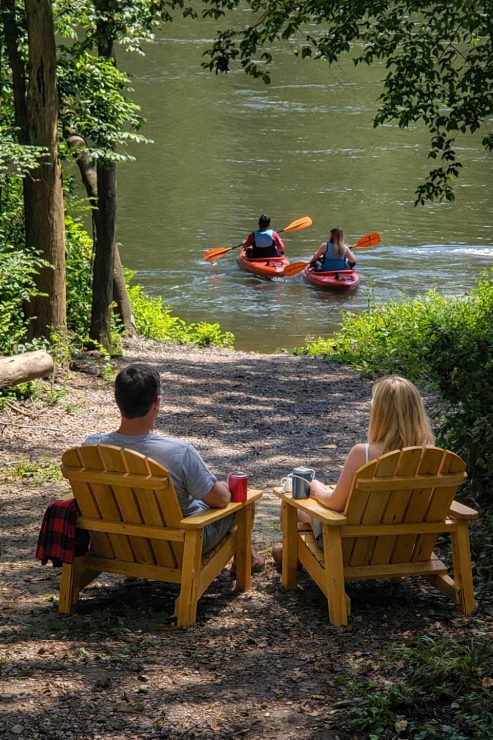 RiverEdge Haven Hot Tub, 5 Beds, Kayaks Near ND House in Niles Charter Township