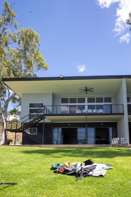 120 River Lane, Mannum House in Mannum