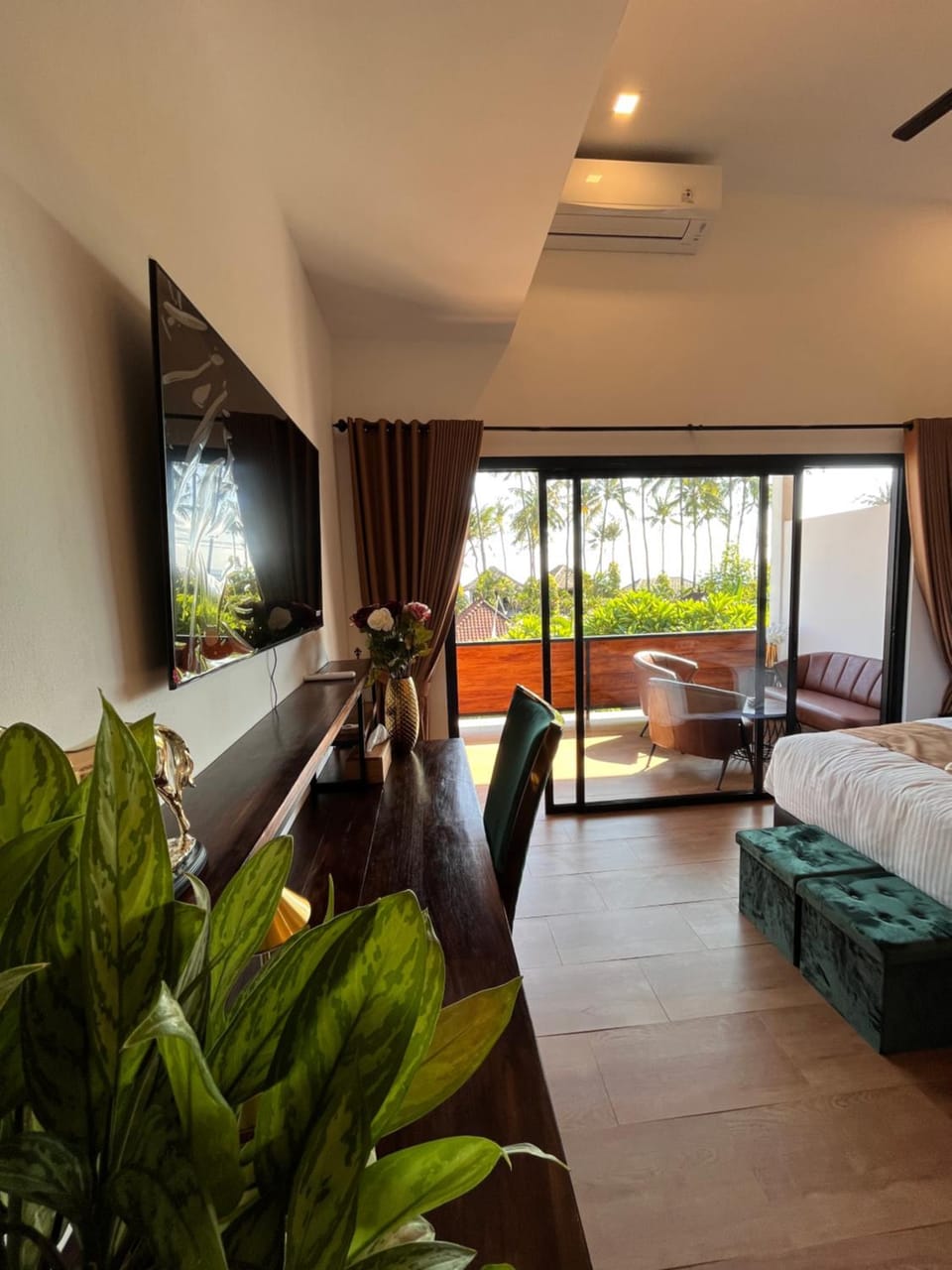 Luxury Apartment at Lipah Beach Apartment in Abang