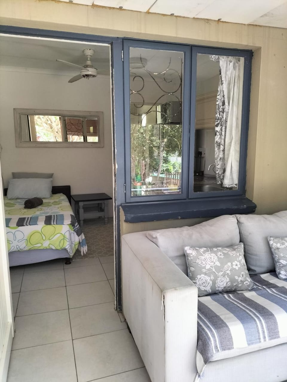 Ocean Walk Fishermans Apartment in KwaZulu-Natal