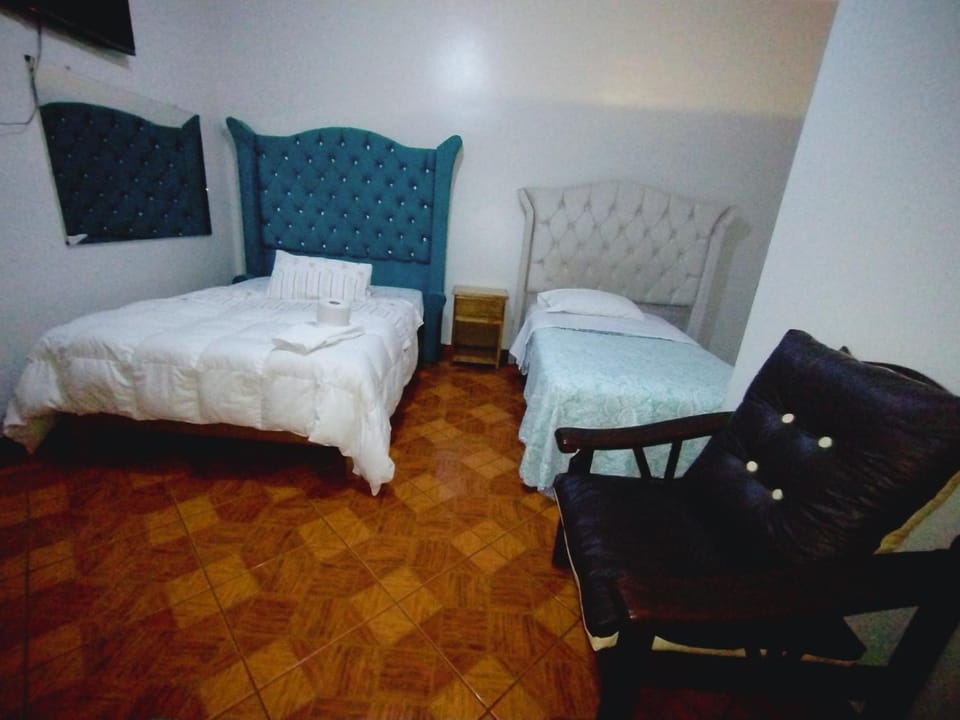TV and multimedia, Photo of the whole room, Bedroom