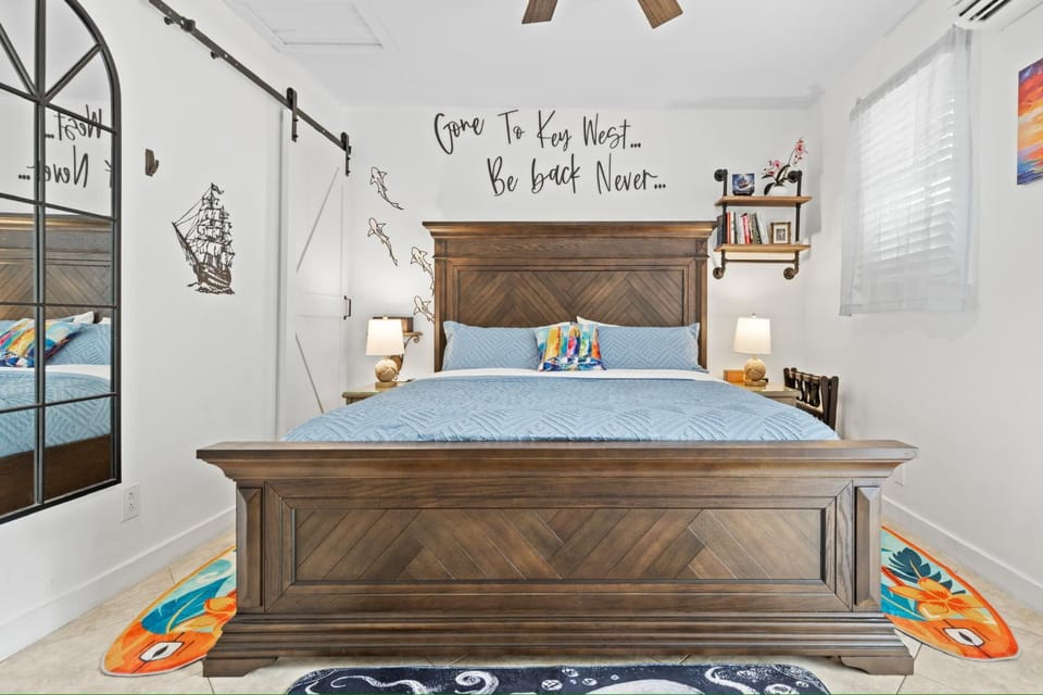Bed, Bedroom