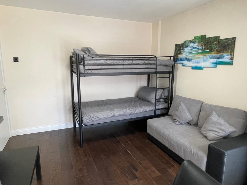 bunk bed