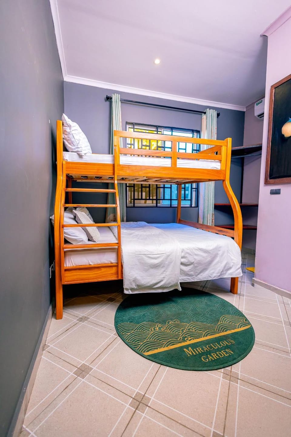Bed, Photo of the whole room, Bedroom, bunk bed